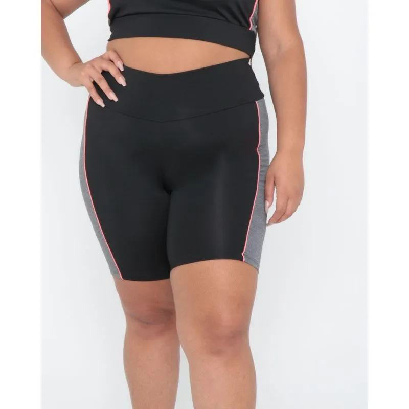 Bermuda Feminina Plus Size Fitness Recorte Preta G1