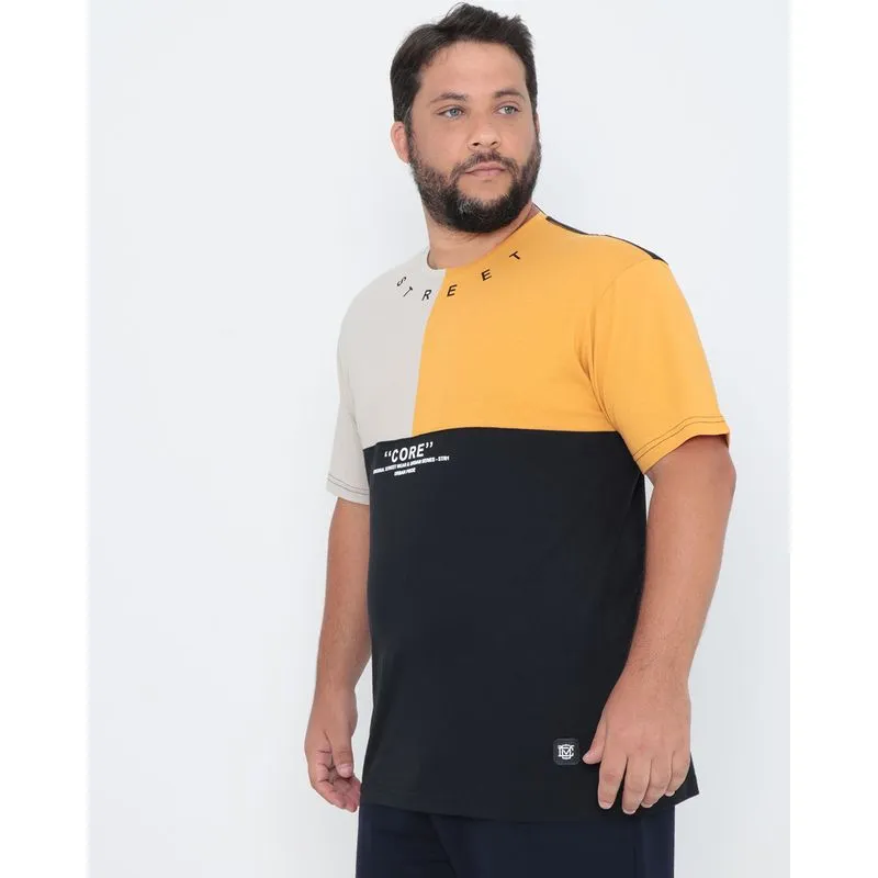 Camiseta Plus Size Recortes Preta G2