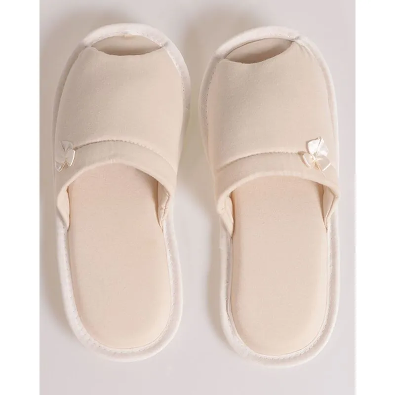 Chinelo Tipo Pantufa com Laço Bege 41/42