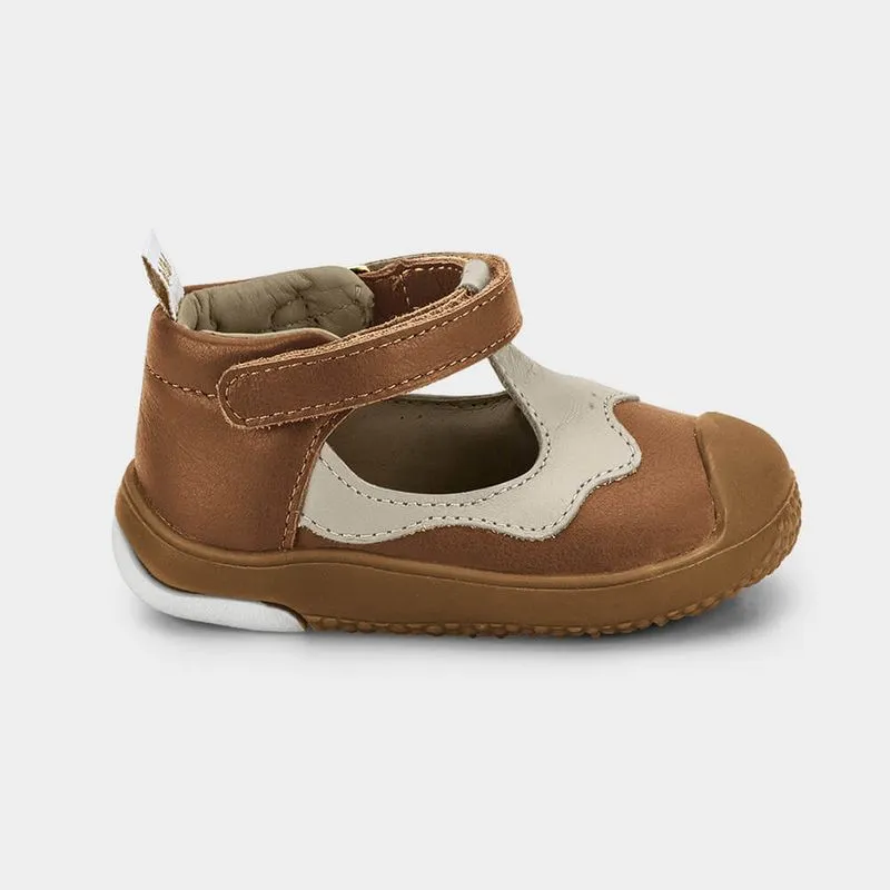 Abotinado Infantil Bibi Prewalker Marrom com Bege 23