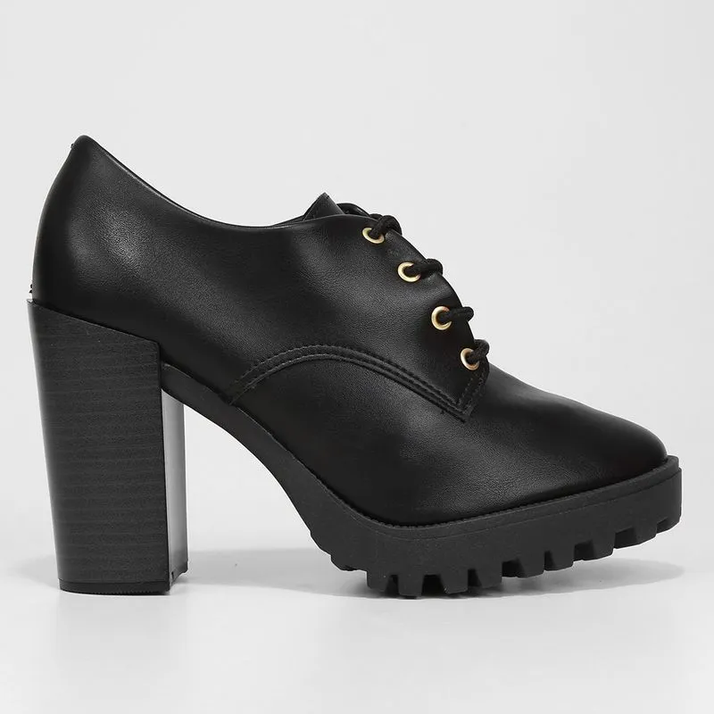 Ankle Boot Moleca Salto Alto Tratorada Feminina - Feminino - Preto