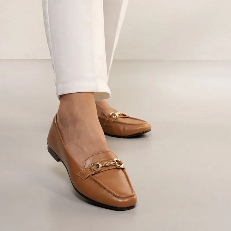 Sapato Feminino Mocassim Fivela Metal Kult Caramelo Caramelo - 34