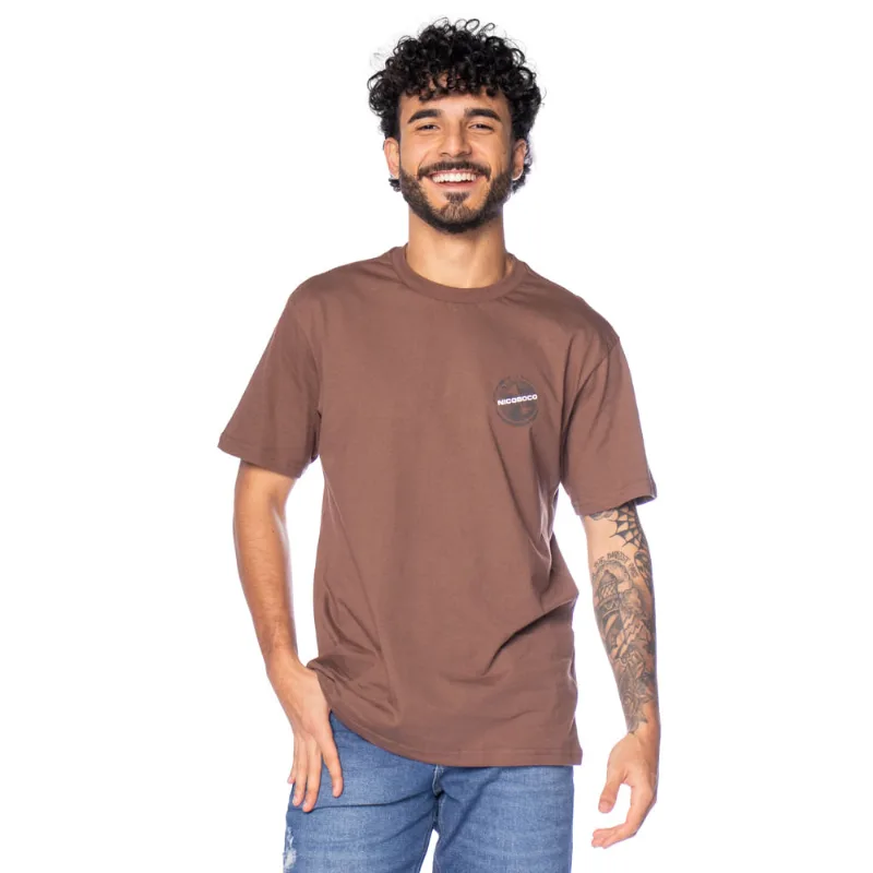 Camiseta Masculina Nicoboco Estampa Circular Marrom - GG