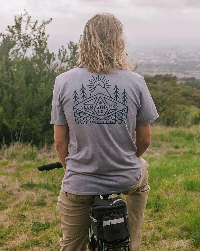 Camiseta Volcom Regular Peak GG / CINZA