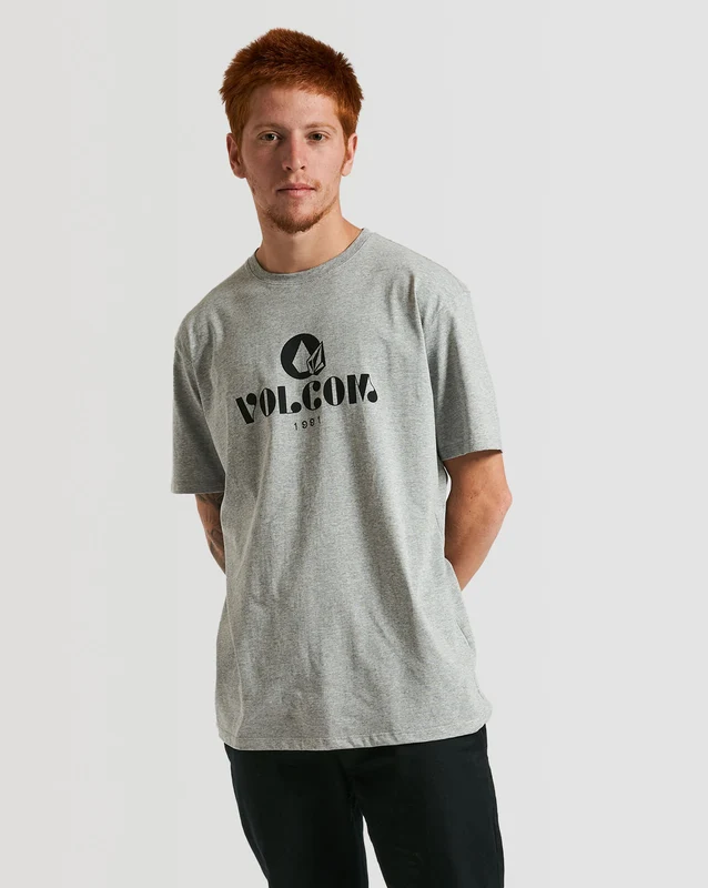 Camiseta Volcom Regular Studio Cinza M / Cinza