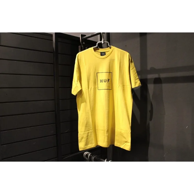 Camiseta Huf Essentials Box Logo Masculina