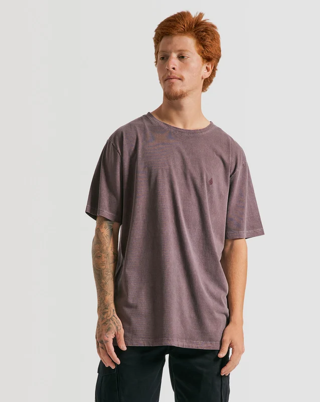 Camiseta Volcom Regular Solid Stone Roxa G / VIOLETA