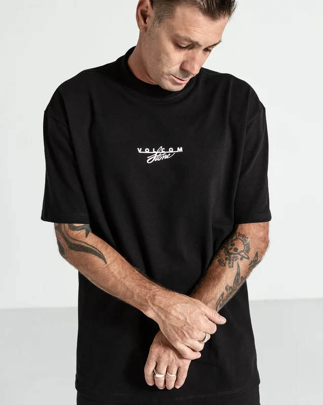 Camiseta Volcom Comfort Air Cooled Preta GG / PRETO