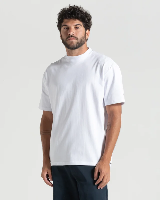 Camiseta Volcom Comfort Circle Solid Branca P / Branco