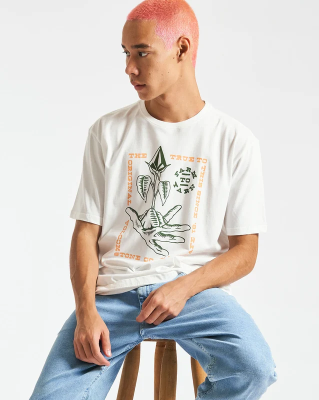 Camiseta Volcom Regular Save Earth Off White G / Branco
