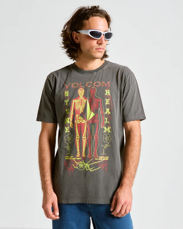 Camiseta Volcom Projection Preta P / PRETO
