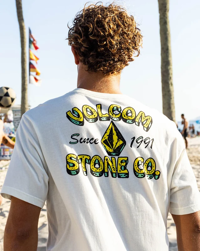 Camiseta Volcom Regular Ranchero Off White GG / OFF WHITE