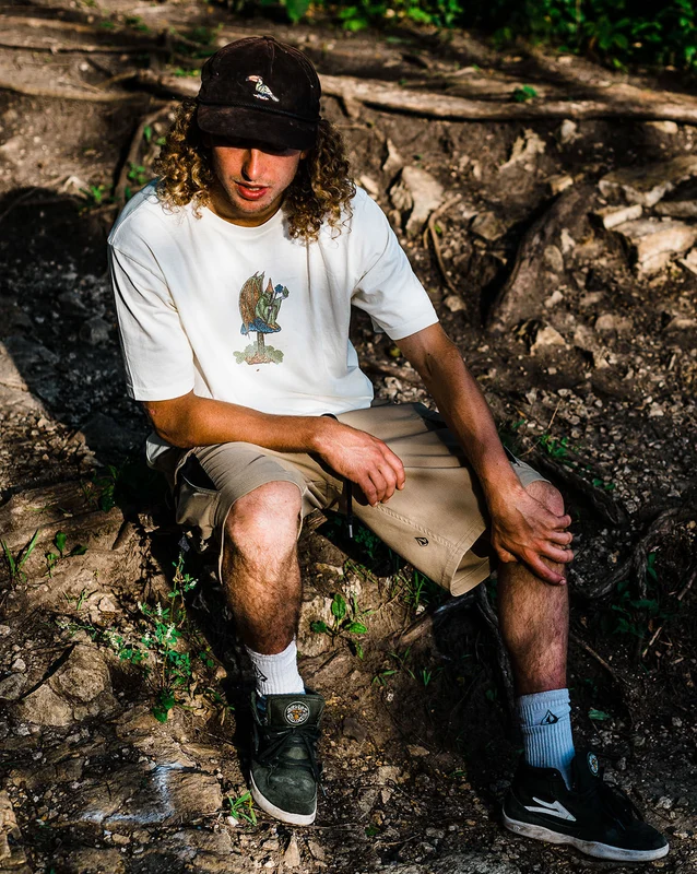 Camiseta Volcom Long Fit Skate Vitals Wizard Off White M / OFF WHITE