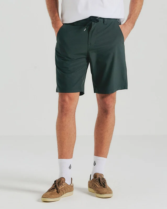Bermuda Walk Volcom Veeco Transit Stealth 48 / STEALTH