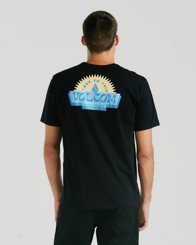 Camiseta Volcom Shaped Up Preta G / Preto