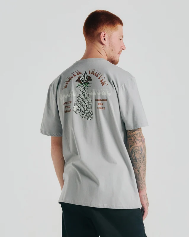 Camiseta Volcom Stoker Cinza M / Cinza