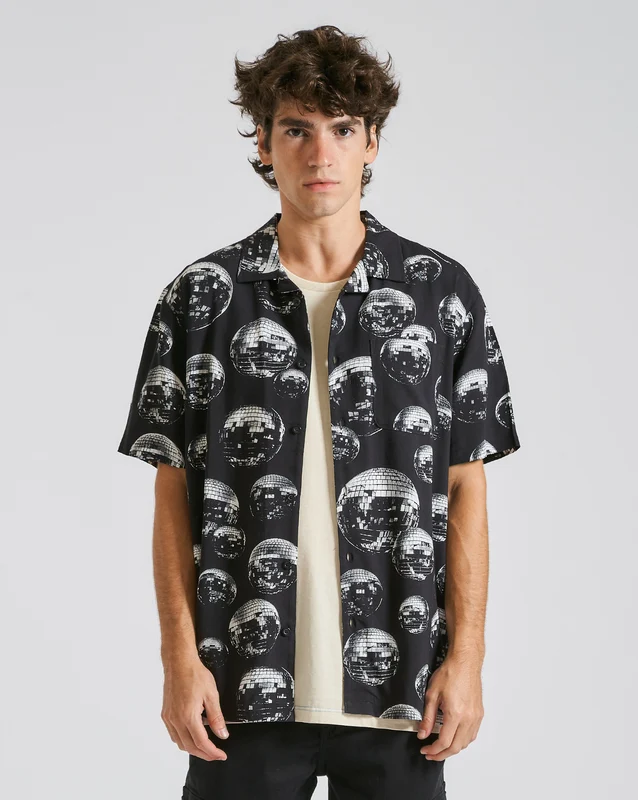 Camisa Volcom Packed Up GG / PRETO
