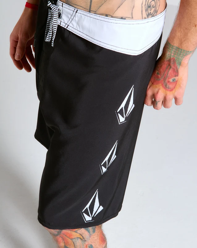 Boardshort Volcom Iconic Stone Preto 40 / PRETO
