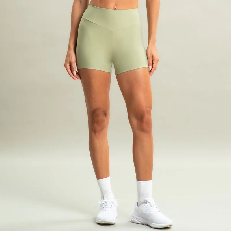 Shorts Curto V-shape New React Vivame Verde/M