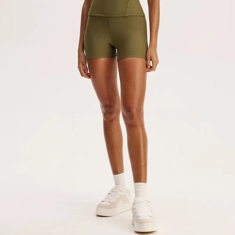 Shorts Curto Essential Shape Align Verde/M