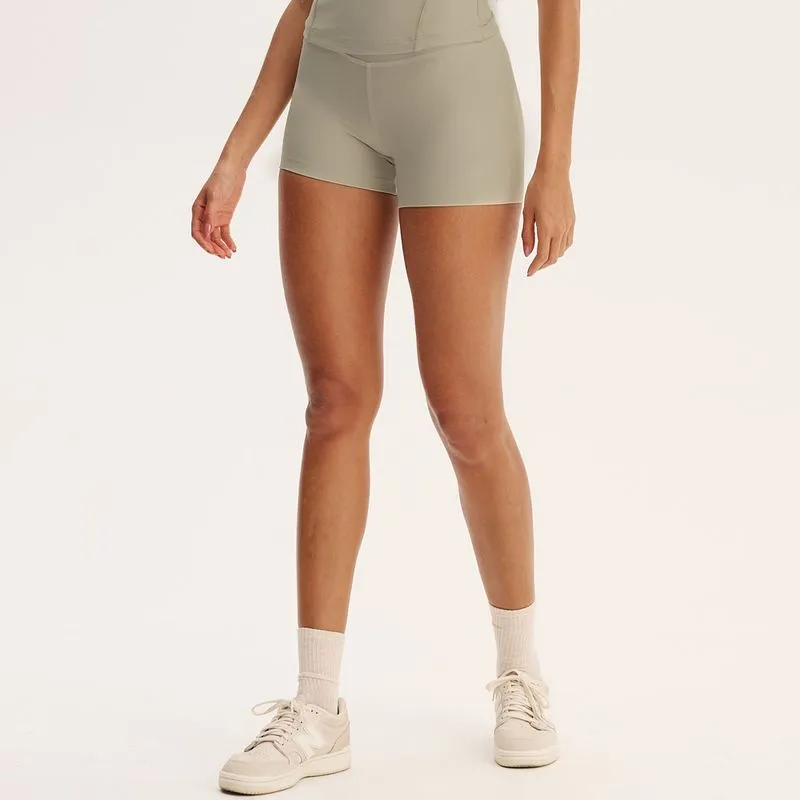 Shorts Curto Essential Shape Align Bege/G