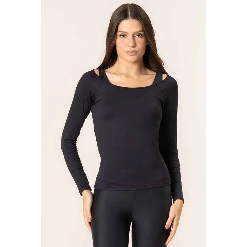 Blusa Manga Longa Cavada Studio Preto/G