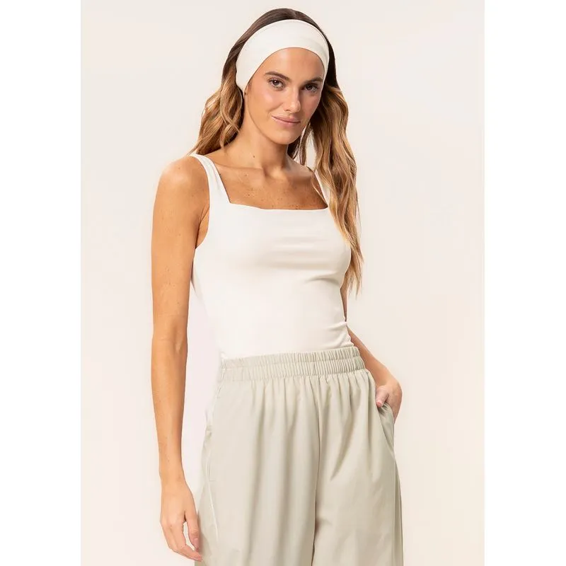 Regata Feminina Squareneck Contour Branco/GG