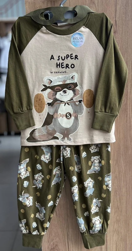 CONJUNTO PIJAMA CAMISETA MANGA LONGA GUAXINIM MALHANDO HEROI E CALÇA MENINO ANGERÔ BEGE/VERDE / 3