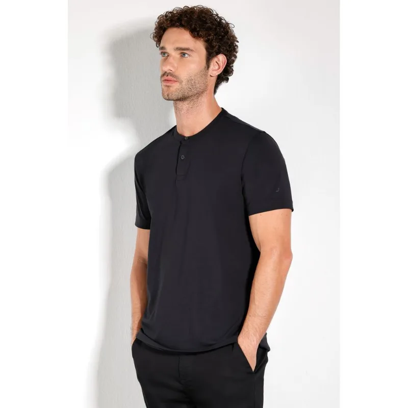 Camiseta Manga Curta Pima Performing Gola Padre Preto - XGG
