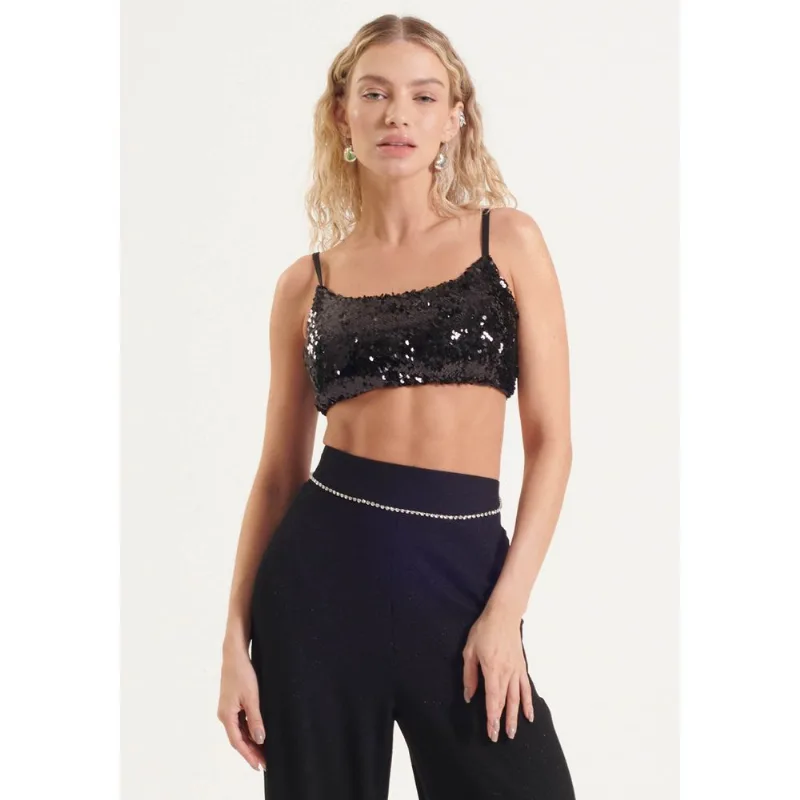 Top Cropped de Alça Preto Top Cropped de Alça P