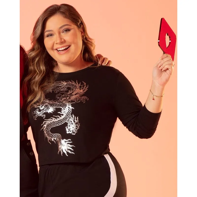 Blusa Plus Size Estampa Dragão Preta G1