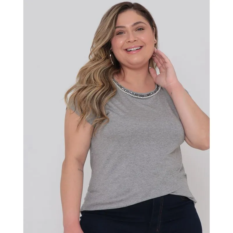 Blusa Plus Size Decote Pérolas Manga Curta Mescla Cinza G1