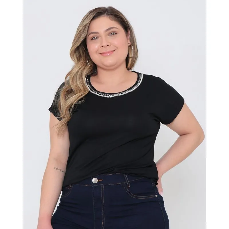 Blusa Plus Size Decote Pérolas Manga Curta Preta G1