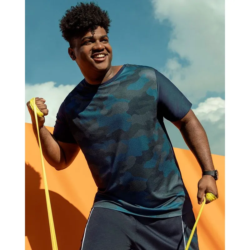 Camiseta Esportiva Plus Size Estampa Camuflada Azul Marinho G3