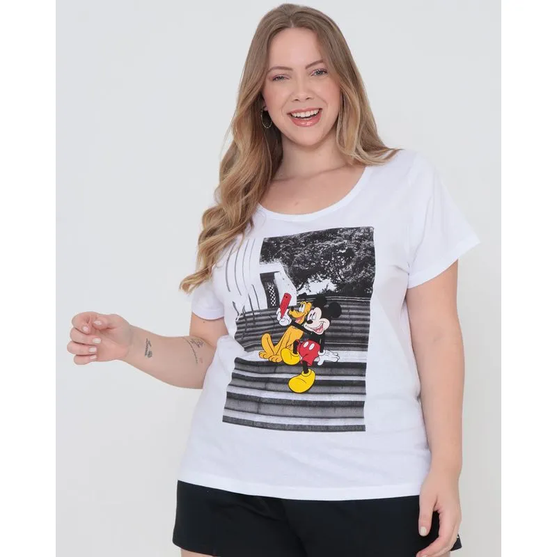 Camiseta Feminina Plus Size Disney Mickey e Pluto Branca G1