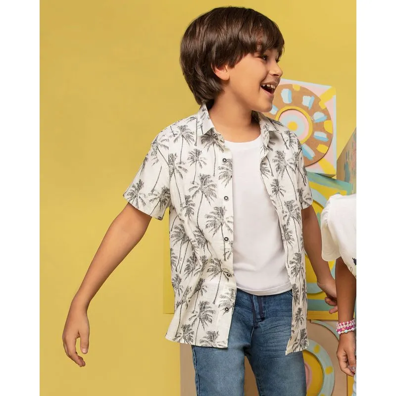 Camisa Infantil Estampa Folhas Branco 4