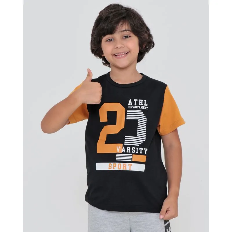 Camiseta Infantil Manga Curta Estampa Varsity Preta 8