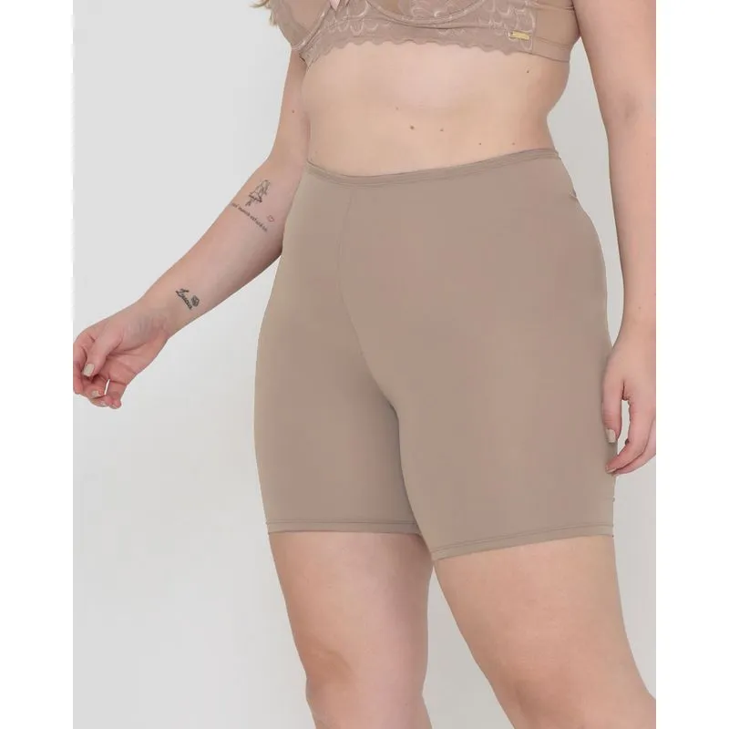 Bermuda Modeladora Plus Size Microfibra Bege Claro 48