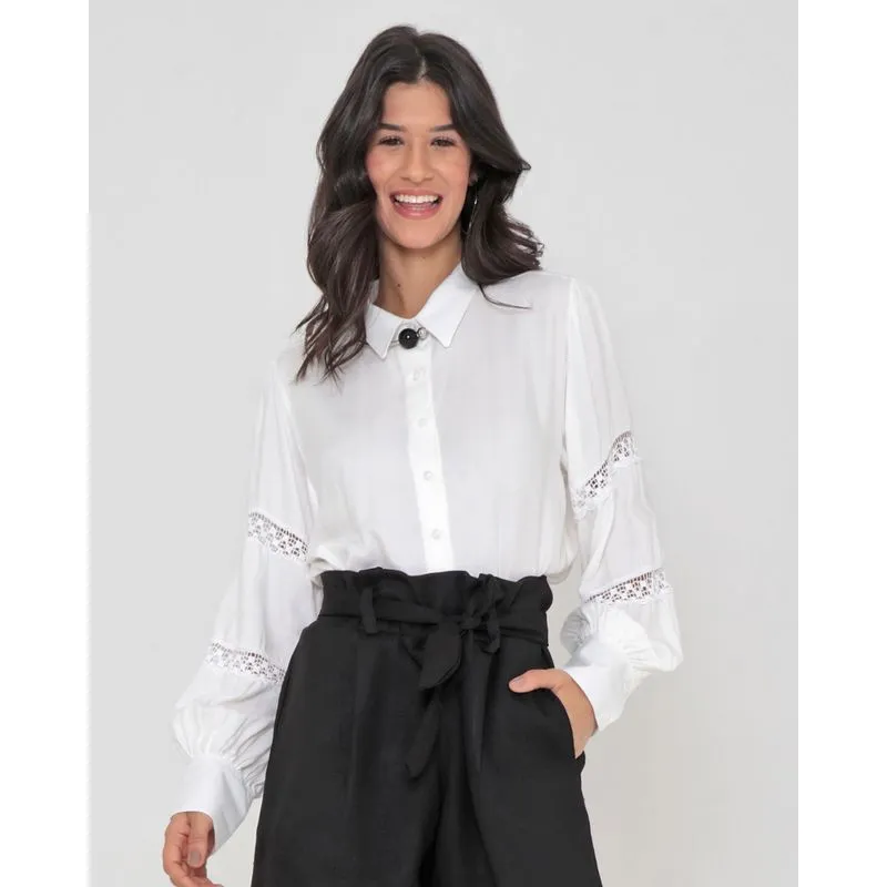 Camisa Feminina Manga Longa Com Renda Off White M