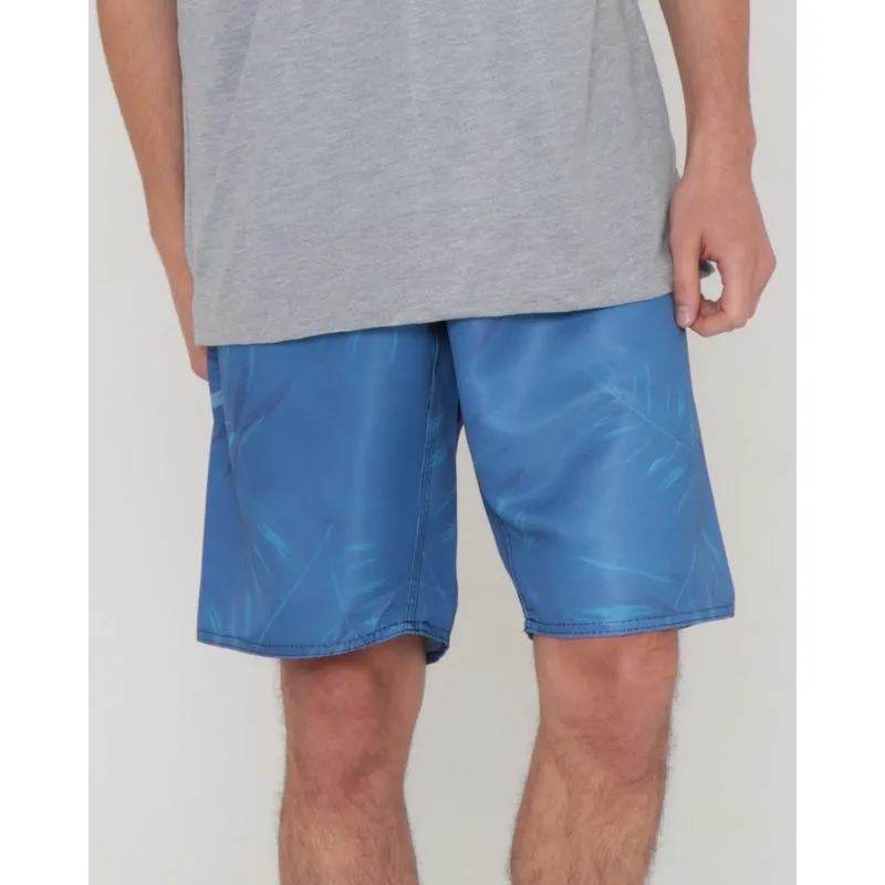 Bermuda Masculina Surf Degradê Estampa Folhas Azul 38