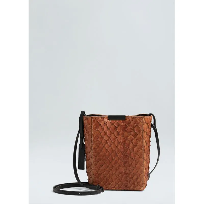 Camucamu crossbody bag - marrom - UN