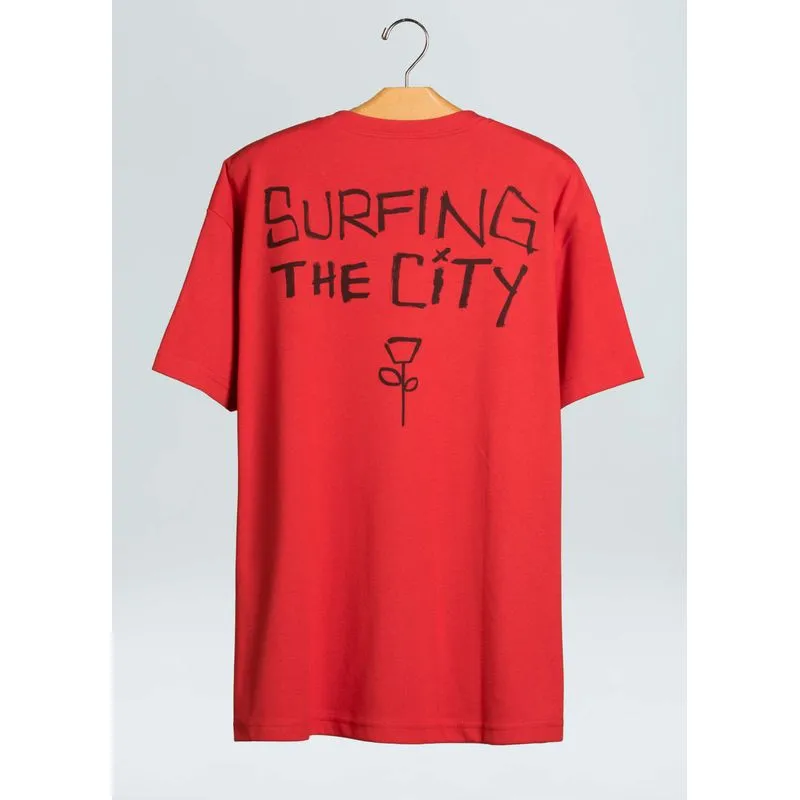 Big-shirt surfing the city - vermelho - M