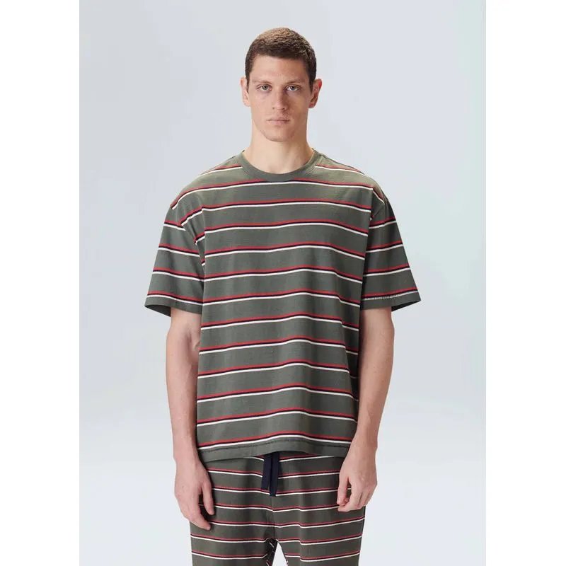 T-shirt over tropical stripes - verde forest - P