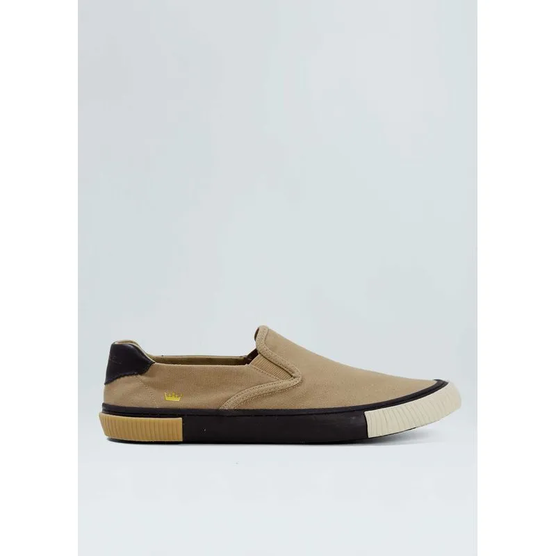 Tênis canvas slip on triple black sole Tenis canvas slip on triple black sole - caqui - 44