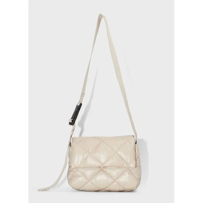 Bolsa small nylon crossbody matelassê Bolsa small nylon crossbody matelasse - areia - UN