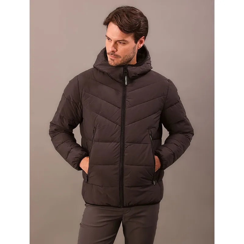 Jaqueta Masculina Matelassê Camuflada Calvin Klein - Chumbo Jaqueta Masculina Matelassê Camuflada Calvin Klein Chumbo m