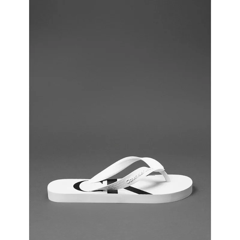 Chinelo Menino Logo Corrido Calvin Klein Jeans - Branco 2 Chinelo Menino Logo Corrido Calvin Klein Jeans Branco 2 29/30
