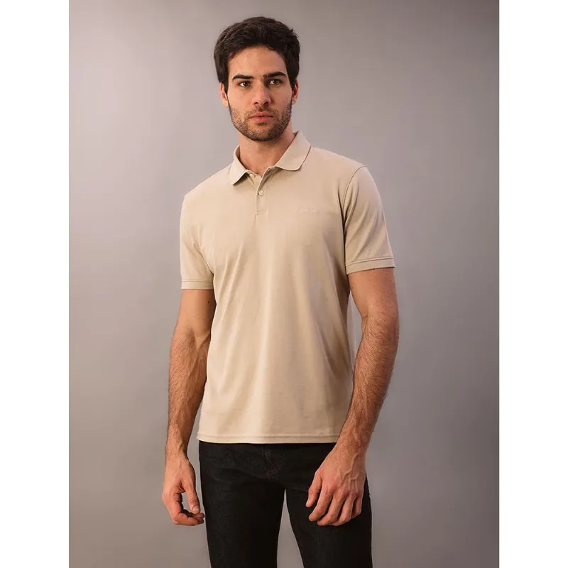 Polo Masculina Liquid Touch Calvin Klein - Caqui Medio Polo Masculina Liquid Touch Calvin Klein Caqui Medio g