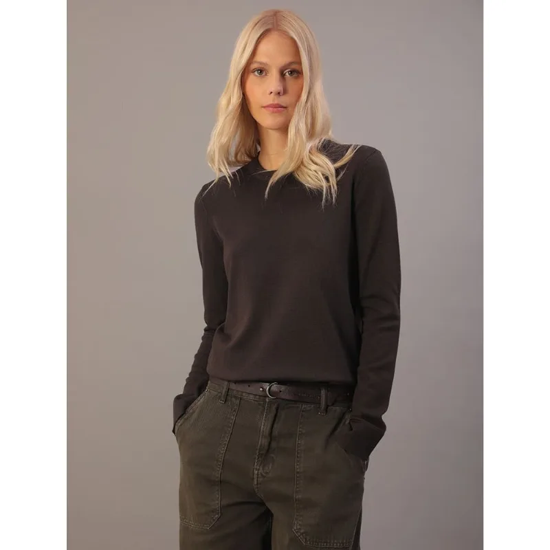 Tricô Feminino Gola Careca Calvin Klein Jeans - Cafe Tricô Feminino Gola Careca Calvin Klein Jeans Cafe Pp