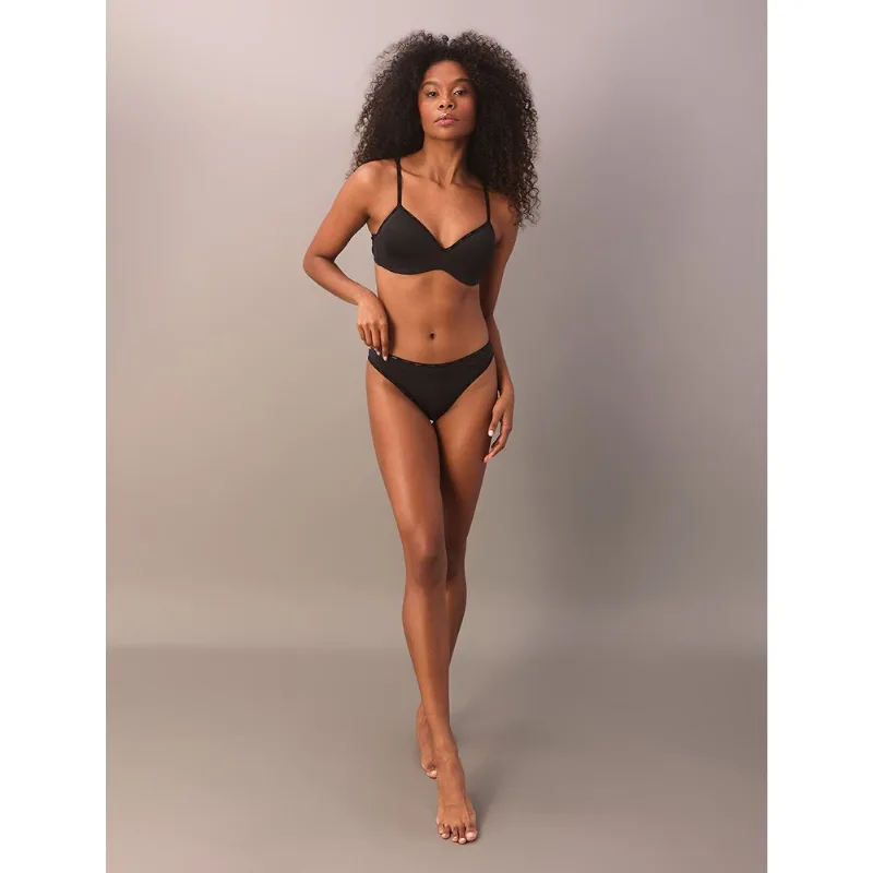 Sutiã Bojo Light Soft Micro Logo Calvin Klein Underwear - Preto Sutiã Bojo Light Soft Micro Logo Calvin Klein Underwear Preto 36c